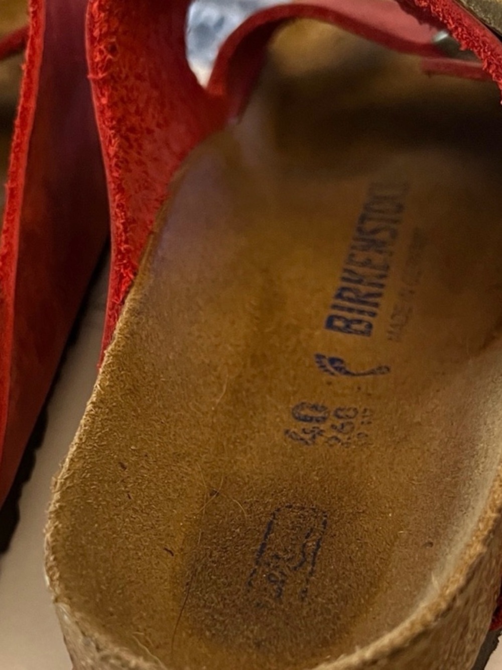 Birkenstock Arizona Red Oiled Leather Double Buckle Sandals - Picture 4 of 4